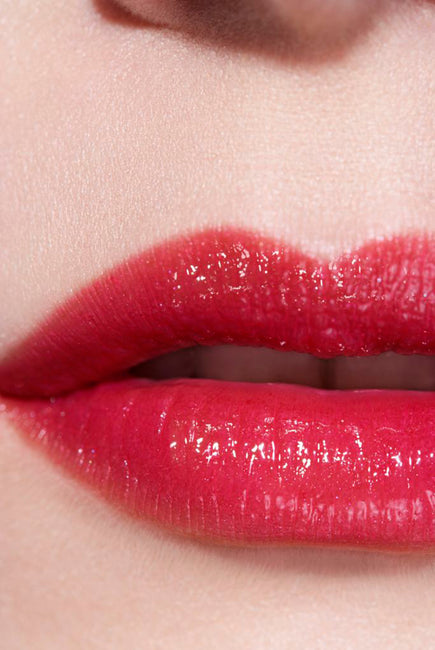 Chanel Rouge Coco Flash Colour, Shine, Intensity In A Flash Lipstick - 92 Amour - Default Title - Image 5
