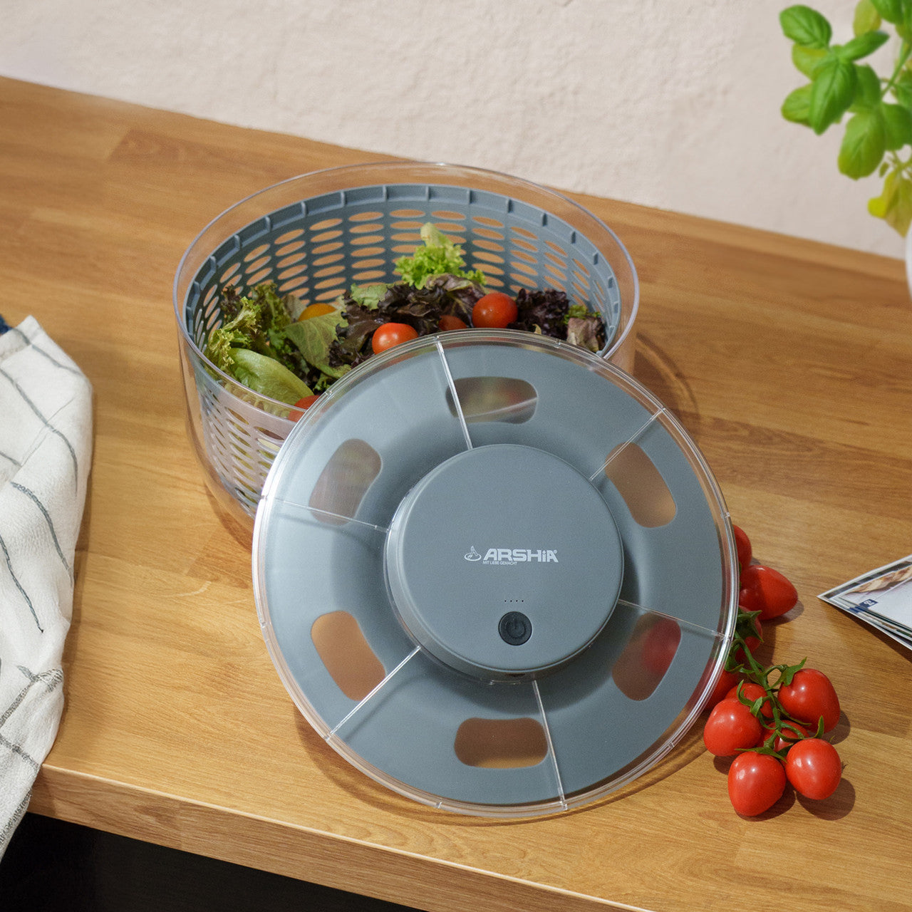 Arshia SL160-3617, Rechargeable Salad Spinner – 6L Cordless One-Click Operation - Gray - Image 5