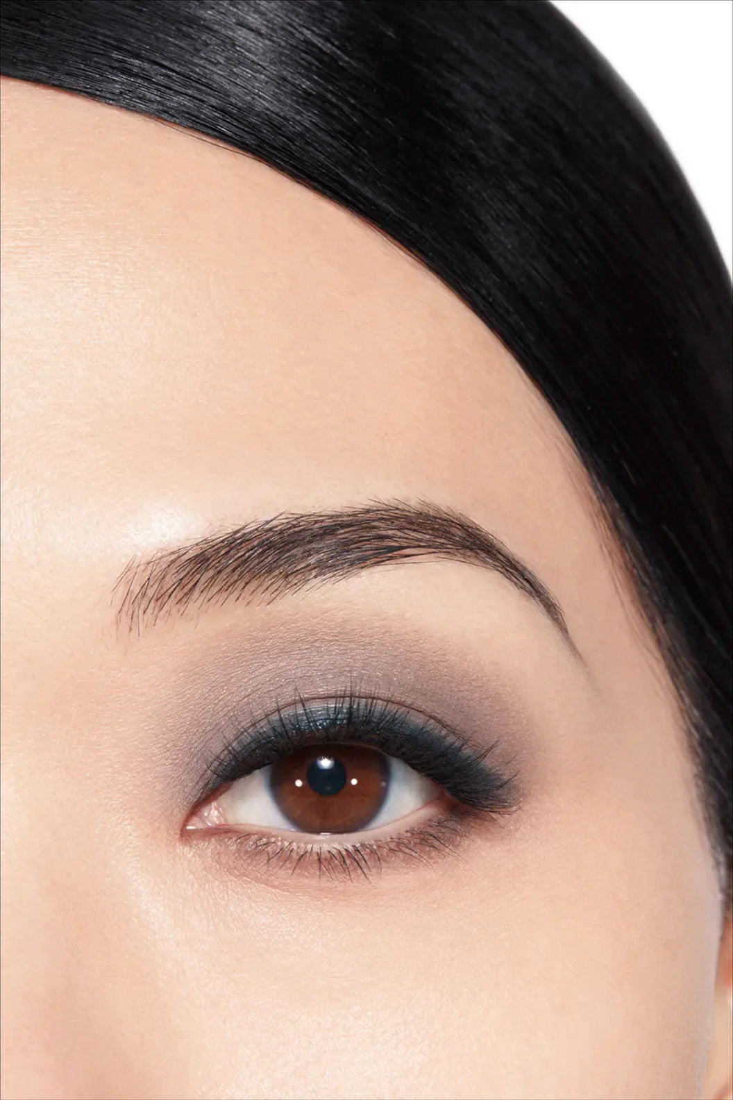 Chanel Les 4 Ombres Multi-Effect Quadra Eyeshadow - 324 Blurry Blue - Default Title - Image 4