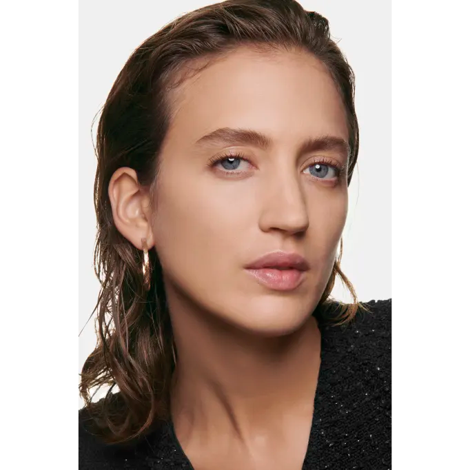 Chanel Ultra Le Teint Ultrawear All Day Comfort Flawless Finish Compact Foundation - B40 - Default Title - Image 4