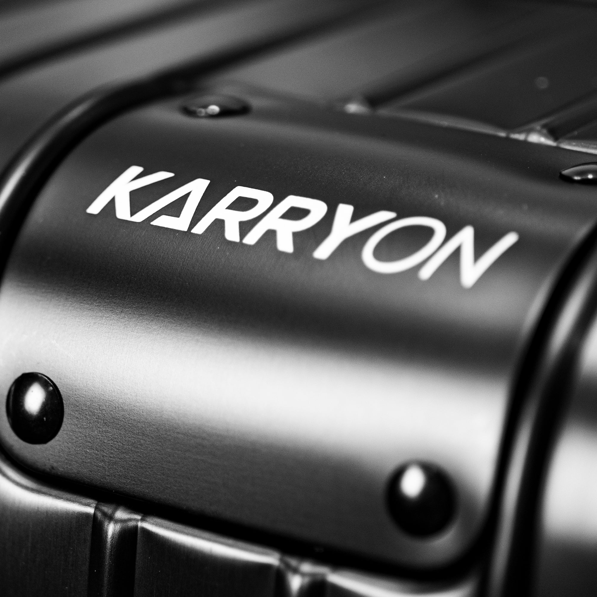 KarryOn, Titan Plus Aluminum Luggage Set - 29"/20" - Titanium Gold - Image 15