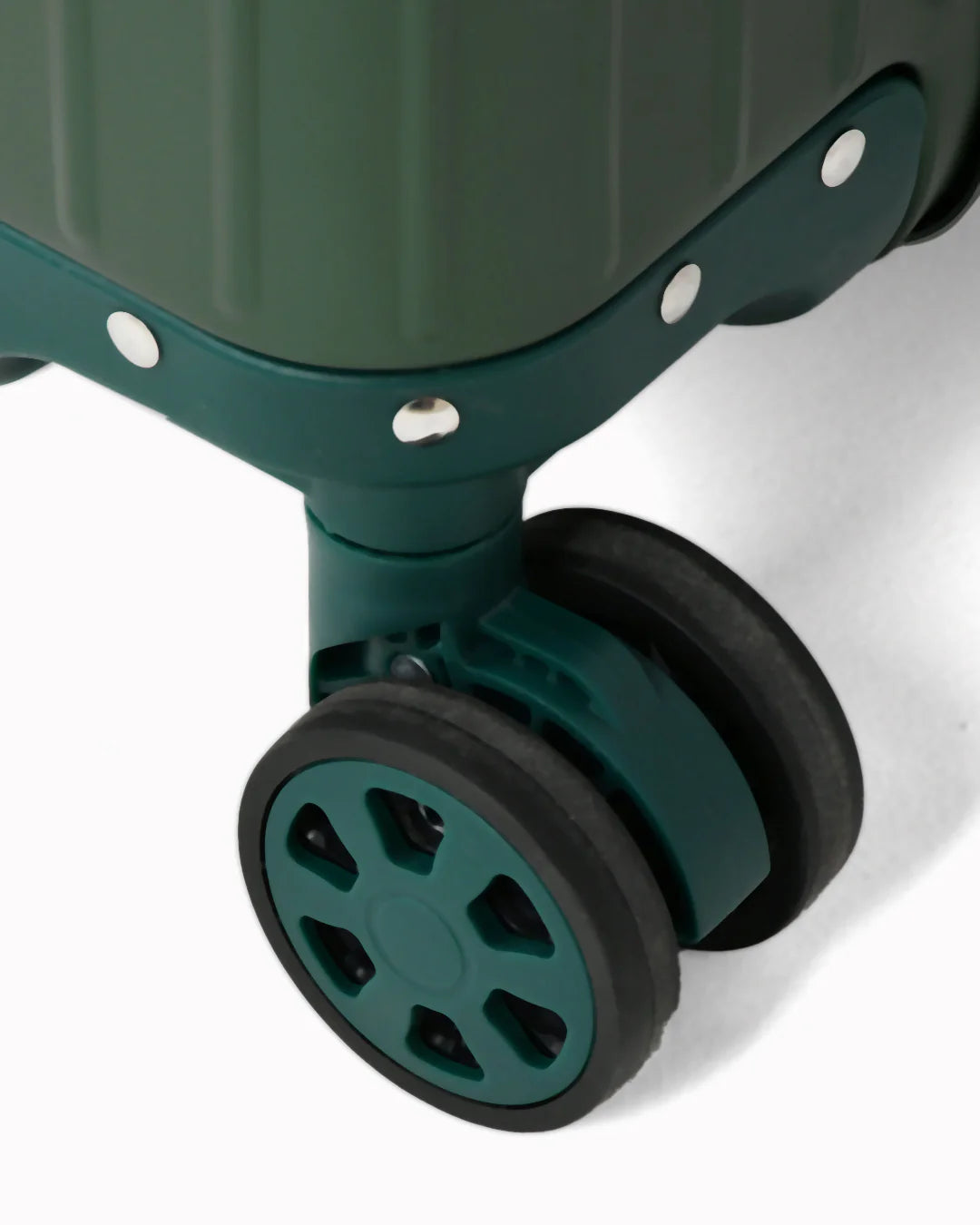 KarryOn, Titan Plus Aluminum Luggage Set - 29"/20" - Titanium Gold - Image 10