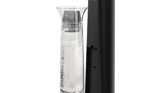 Lepresso Carbonator Instant Sparkling Water 800mL - Black