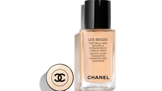 Chanel Les Beiges Foundation Healthy Glow Foundation Hydration And Longwear - B20