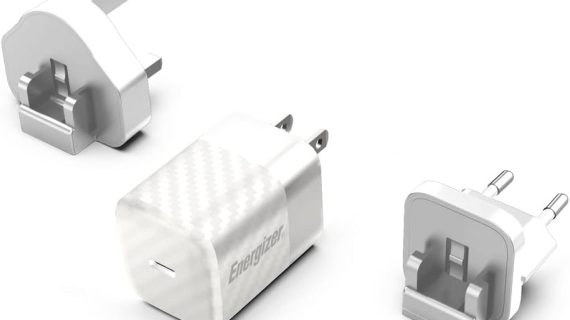 Ultimate 20W PD/QC Wall Charger with Universal Plug- White