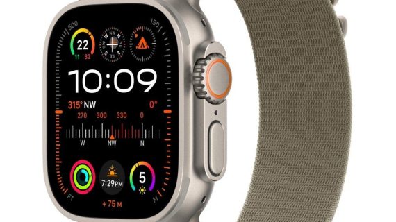 Apple Watch Ultra 2 – GPS + Cellular, 49mm Titanium Case, Olive Alpine Loop (Medium)