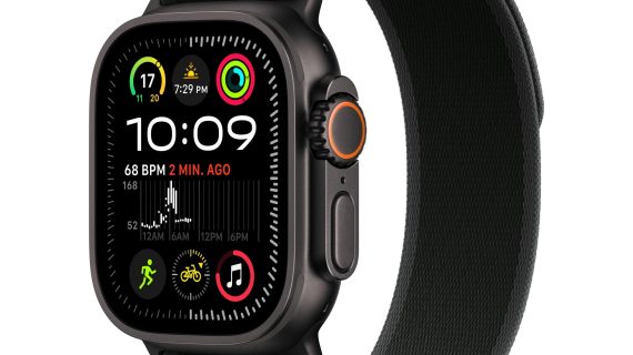 Apple Watch Ultra 2 GPS + Cellular – 49 mm Black Titanium Case with Black Trail Loop (M/L)