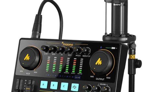 Maonocaster AME2A All-In-One Podcast Equipment Audio Interface Bundle with XLR Condenser Microphone - Black
