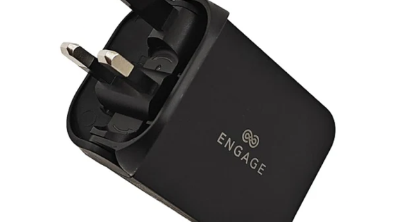 Engage, Foldable Dual USB-C Power Adapter (65W)