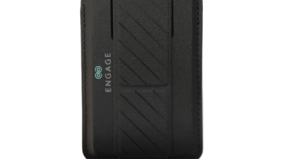 Engage, Magnetic Wallet with Grip Stand