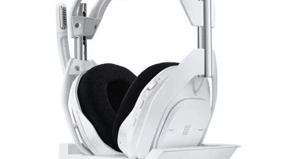 Logitech, Astro A50 X LIGHTSPEED Wireless Gaming Headset + Base Station, PRO-G GRAPHENE, PLAYSYNC, Xbox Series X|S + PS5 + PC/mac - White