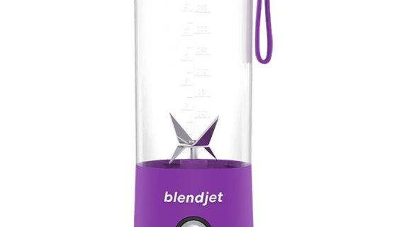 Blendjet V2 Portable Blender 16oz, Smoothie Maker, Fruit Blender, BPA-Free, 475ml, 200W, Sports Bottle, USB-C Rechargeable - Purple