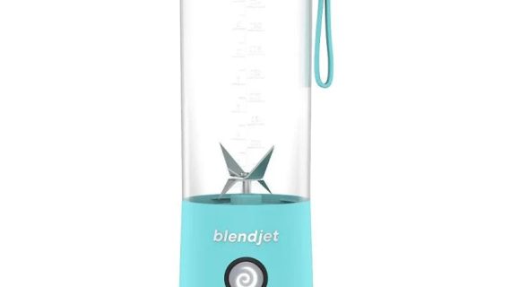 Blendjet V2 Portable Blender 16oz, Smoothie Maker, Fruit Blender, BPA-Free, 475ml, 200W, Sports Bottle, USB-C Rechargeable - Sky Blue