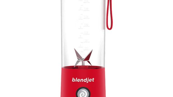 Blendjet V2 Portable Blender 16oz, Smoothie Maker, Fruit Blender, BPA-Free, 475ml, 200W, Sports Bottle, USB-C Rechargeable - Red